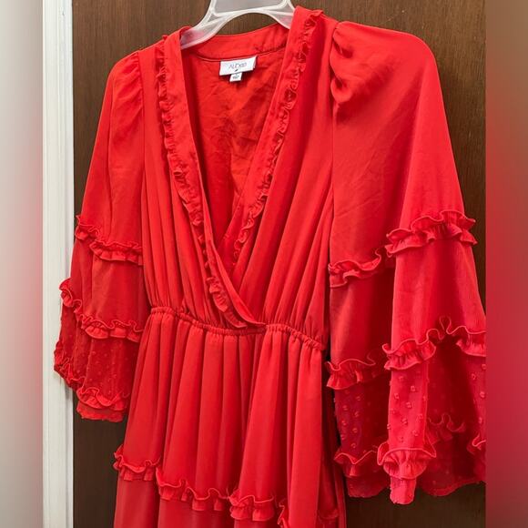 Alexis tiered maxi dress - Picture 3 of 11